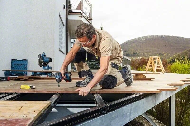 Bosch GDR 18V-200 C Akülü Darbeli Somun Sıkma 4 Ah 18 Volt