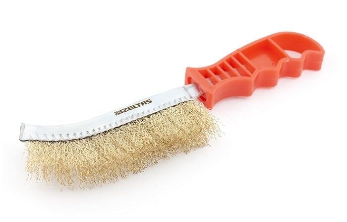 İzeltaş 07416 50 001 Kıvrık Uçlu Fırça Plastik Saplı
